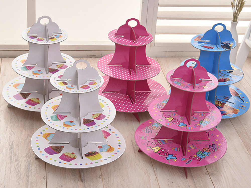 BYL149 Paper Cake Stand